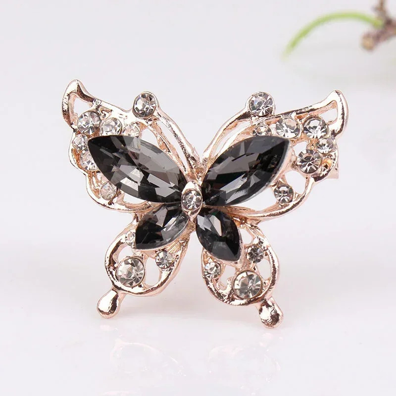 Broche Papillon Valse Améthyste Couleur Noir