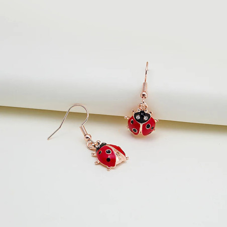 Vue générale Boucles d'Oreilles Coccinelle Pendantes