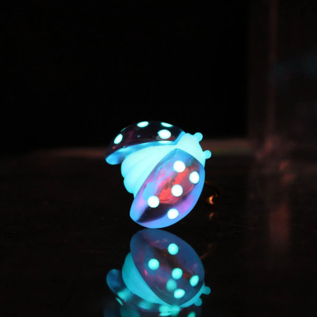 Vue détaillée Bague Coccinelle "Éclat de Nuit" Redimensionnable