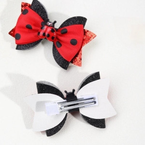 Détails de la barrette coccinelle