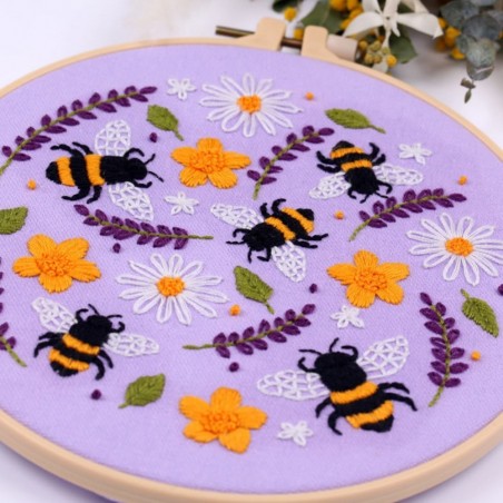 Kit de broderie 20 cm pour débutants motifs abeille