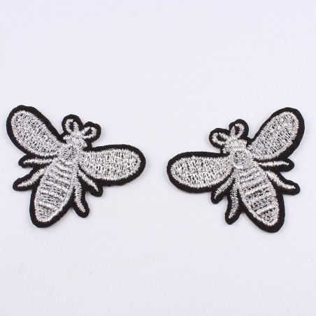 Patchs abeille brodés couleur argent 3.5 x 4.4 cm