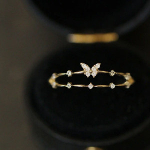 Bague Papillon Éclats de Diamants : Élégance Fine en Argent 925 !