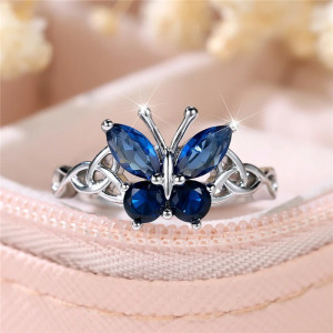 Bague Papillon Bleu Éclat d'Azur - Bijou Élégant & Unique