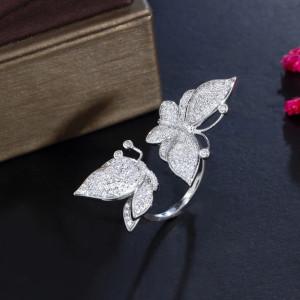 Détails Bague Duo de Papillons Étincelants