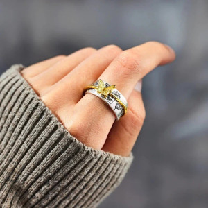 Bague Papillon 'Étreinte Florale' Vintage
