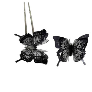 Gothic Chic Black Butterfly Ring - Elegant & Mysterious Gift