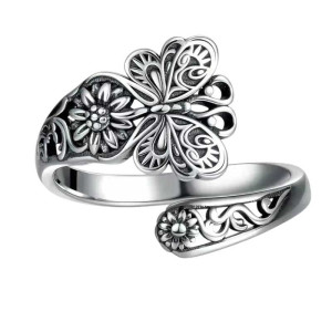 Vintage Elegance Butterfly Ring – Adjustable Boho Chic Jewelry