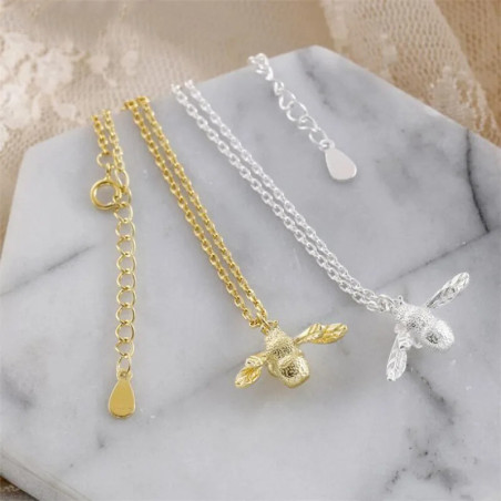 Elegant Bee Charm Bracelet | Gold & Silver | 1001Bees.com