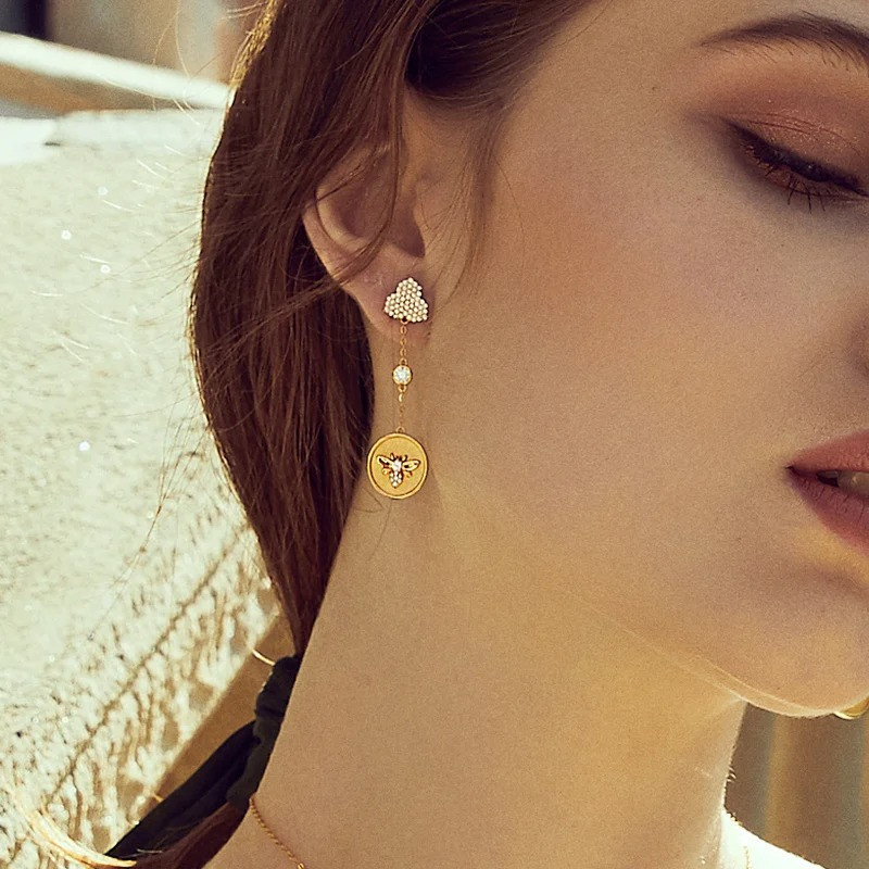 'Royal Pendulum' Bee Earrings - Elegant Sterling Silver Jewelry