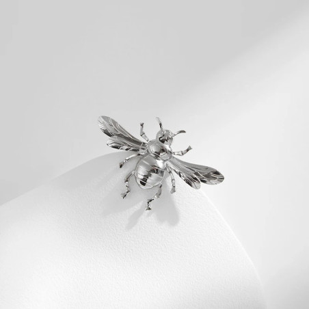 Broche Abeille "Essence Royale" – Pin's Élégant Or & Argent