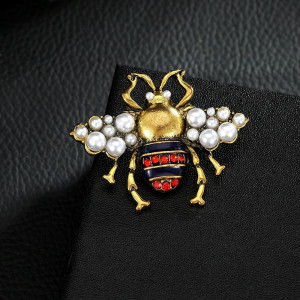 Kaiserliche Bienenbrosche | Königliche Eleganz & Raffinesse