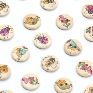 Cute Bee & Pollinator Wooden Buttons - 15mm Set of 50 for Crafts