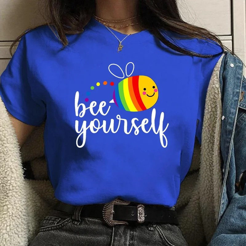 Camiseta Abeja "Bee Yourself" Arcoíris | Ropa Mujer Original