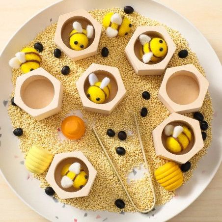 Wooden Montessori Bee Hive Toy - Fine Motor Skills & Coordination