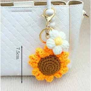 Handmade Sunflower & Daisy Bee Keychain | Cute Gift Idea