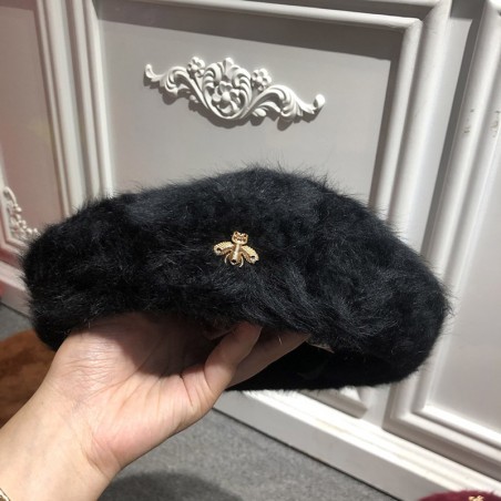 Chapeau en laine pour femme avec braoche abeille Couleur noir