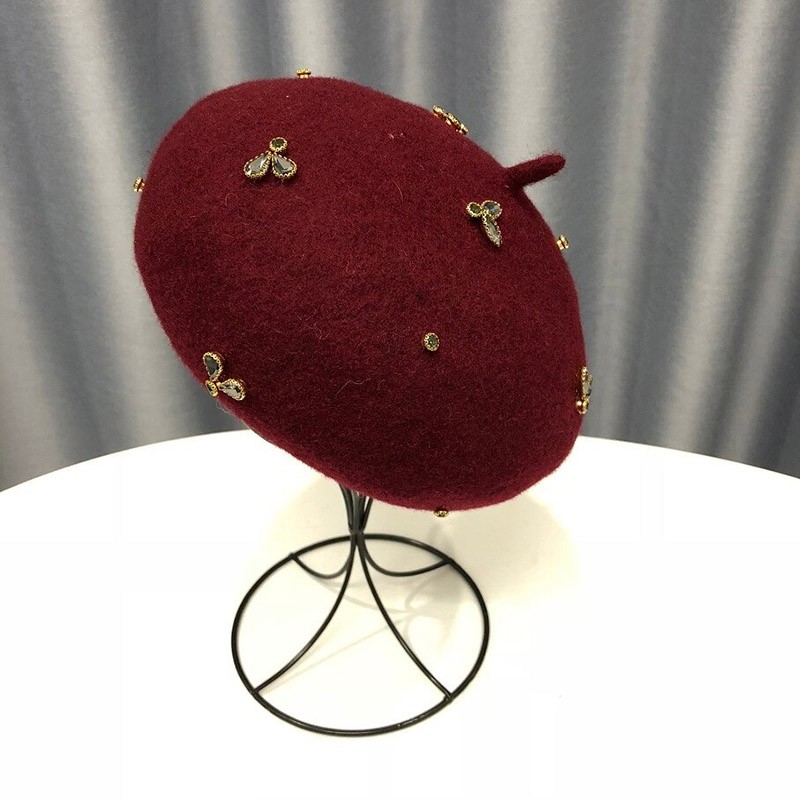Béret en laine pour femme avec abeille cristal bordeaux burgundy