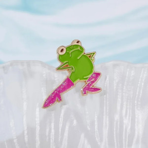 Pin's Drôle Grenouille avec Bottes Pailletées Roses | Cadeau Pin's Émaillé Mignon