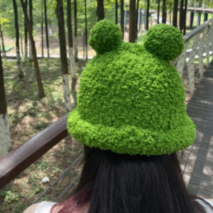 Bonnet Grenouille Rigolo aux Gros Yeux | Peluche Mignonne