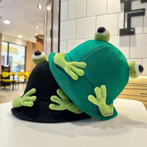 Cuddly Frog Bucket Hat – Cute & Funny Gift Idea | 4 Colors
