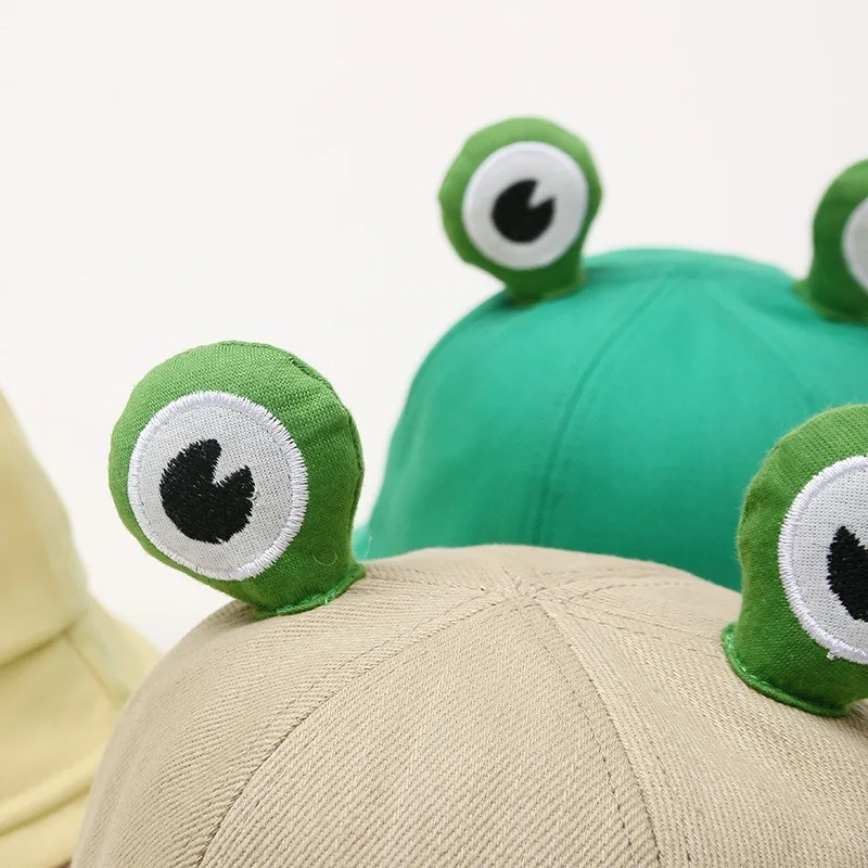 'Curious Paws' Frog Bucket Hat | Cute & Funny Gift Idea