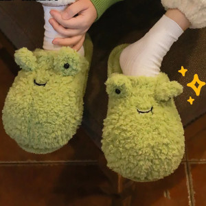 Chaussons Grenouille Mignons – Peluche Douce & Amusante