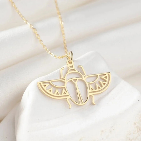 Collar Escarabajo Calado – Diseño Solar Dorado o Plateado