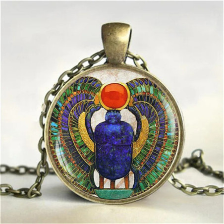 Collana Scarabeo Sole Sacro – Gioiello Egizio Mistico