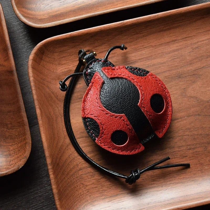 Porte-Clé Coccinelle Cuir Fait Main | Cadeau Porte-Bonheur