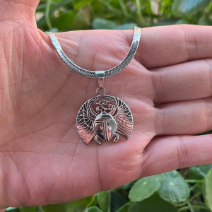 Collier Scarabée Ailes Solaires Or & Argent | 1001 Abeilles