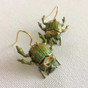 Boucles d'Oreilles Scarabée Émeraude | Bijou Vintage & Mystique