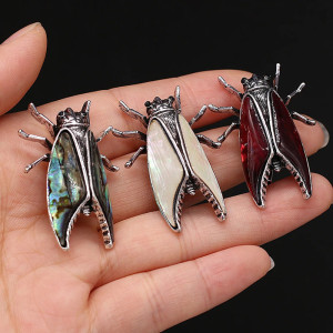 Broche Scarabée Opaline | Bijou Vintage Unique & Cadeau Femme
