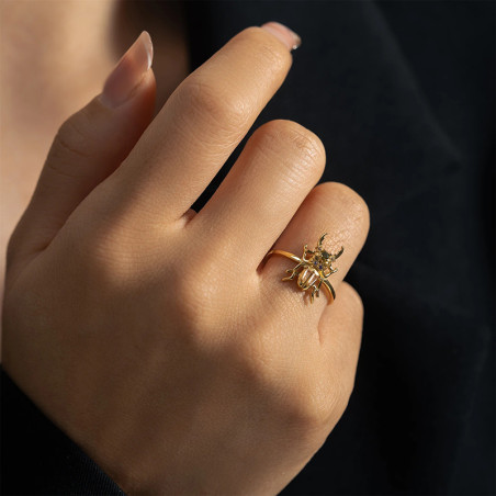 Bague Scarabée Unique | Bijou Insecte aux Gemmes Colorées