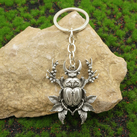 Vintage Scarab Beetle Keychain | Moon & Leaf Spiritual Gift
