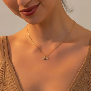 Collier Abeille Scintillant en Or | Bijou Cadeau pour Femme