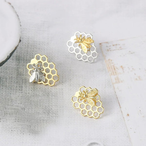 Boucles d'Oreilles Abeille Royal - Bijou Unique & Symbolique