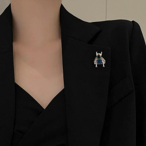 Broche Abeille en Cristal | Bijou Élégant & Cadeau Idéal
