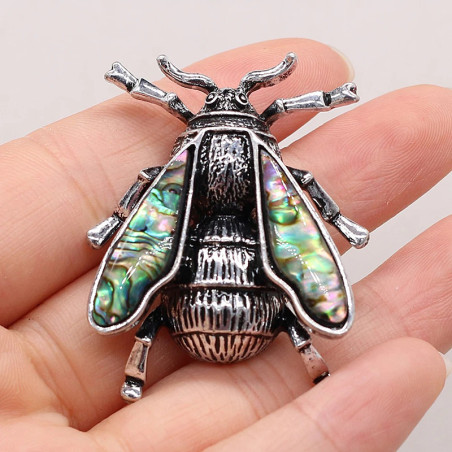 Broche Abeille Unique en Nacre | Idée Cadeau Bijou Abeille