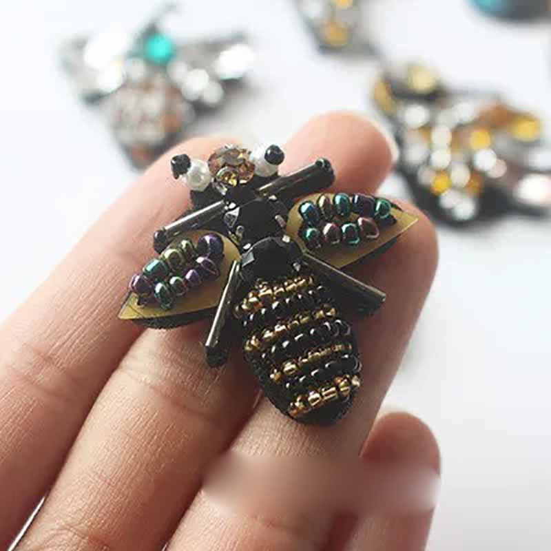 Écusson Abeille Nuit Dorée (Lot de 10) | Applique Perlée