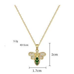 Collana Ape Dorata Verde Smeraldo - Gioiello Luminoso!