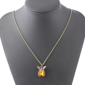 Collar de Abeja Vintage Ámbar - ¡Una Joya Única y Original!
