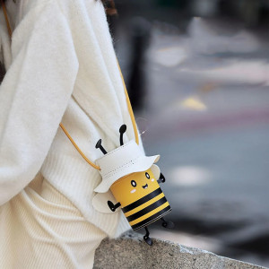 Bolso DIY Abeja "Recolectora Creativa" - Accesorio Bonito y Único