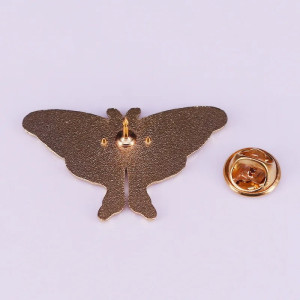 Pin's Papillon Lune Émeraude | Bijou Original & Cadeau Nature