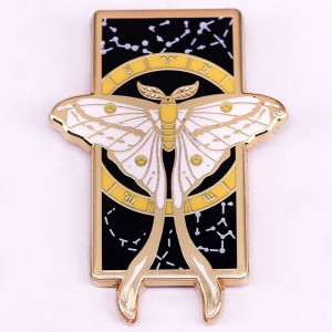 Pin's Papillon Oracle Lunaire | Broche Ésotérique & Élégante