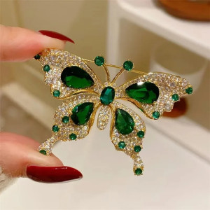 Broche Papillon Émeraude Élégante | Bijou Unique & Raffiné