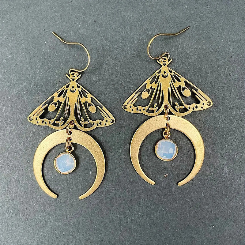 Boucles d'Oreilles Papillon Lune Opaline | Bijou Bohème Unique