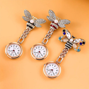 Montre Infirmière Papillon Élégante | Cadeau Idéal Soignant