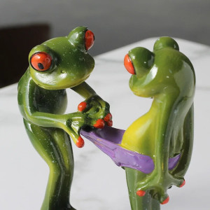 Statuette Grenouilles Humoristiques "Inspection Surprise au Marais"