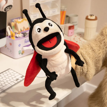 Peluche Coccinella Portafortuna - Morbidezza & Fortuna 🐞!